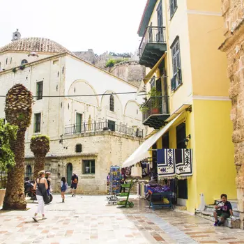 Van Athene naar Náfplio