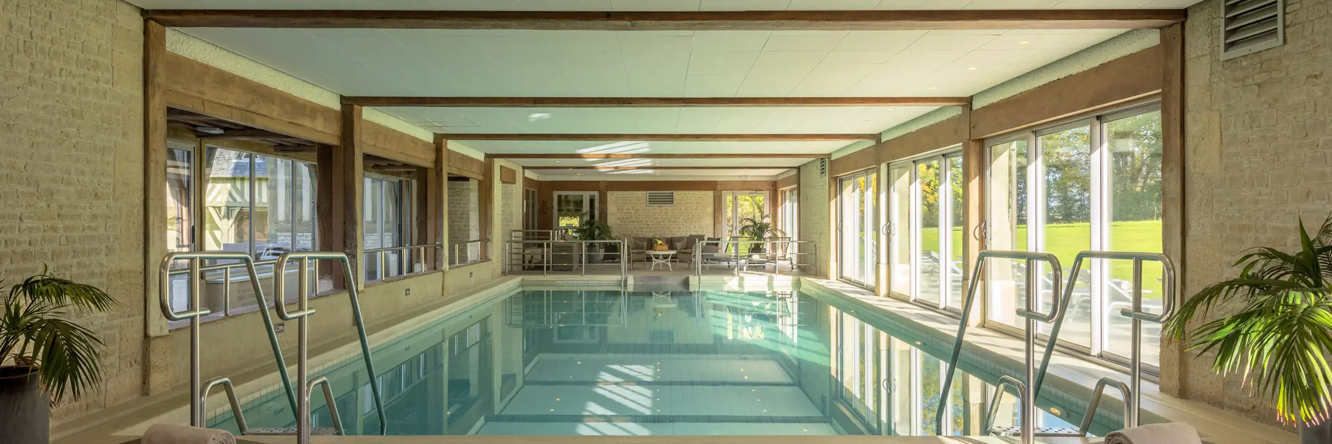 hotel les manoirs de tourgeville piscine swimming pool  alexandre chaplier deauville 2