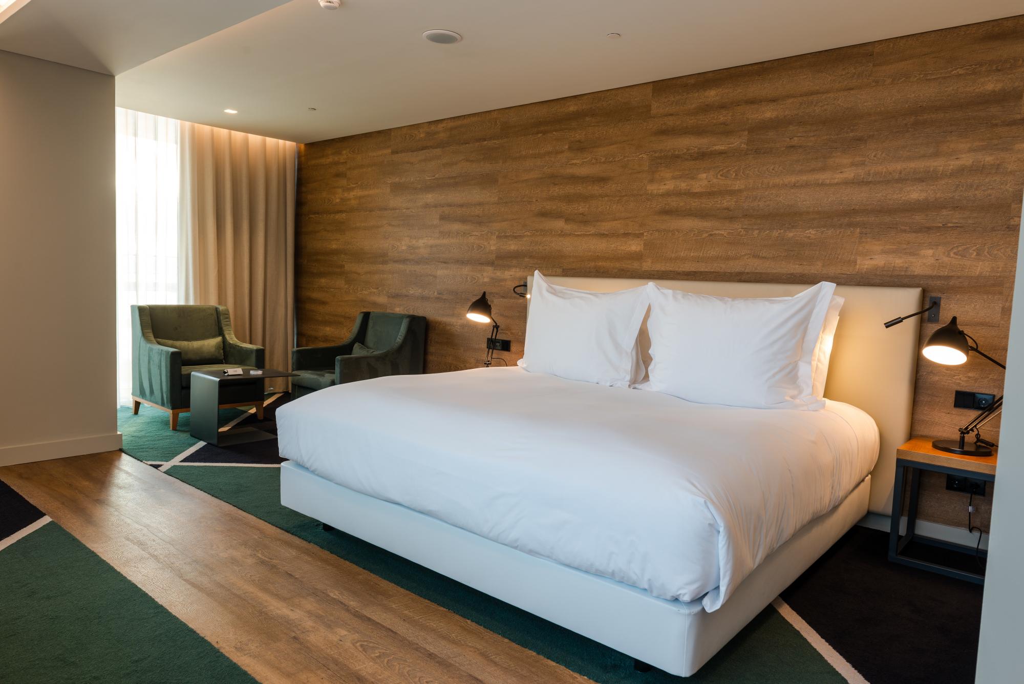 octant ponta delgada bed