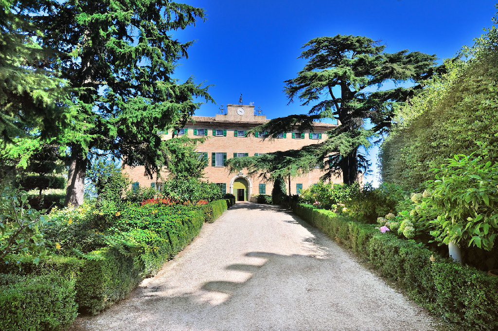 castello di monterado ingang
