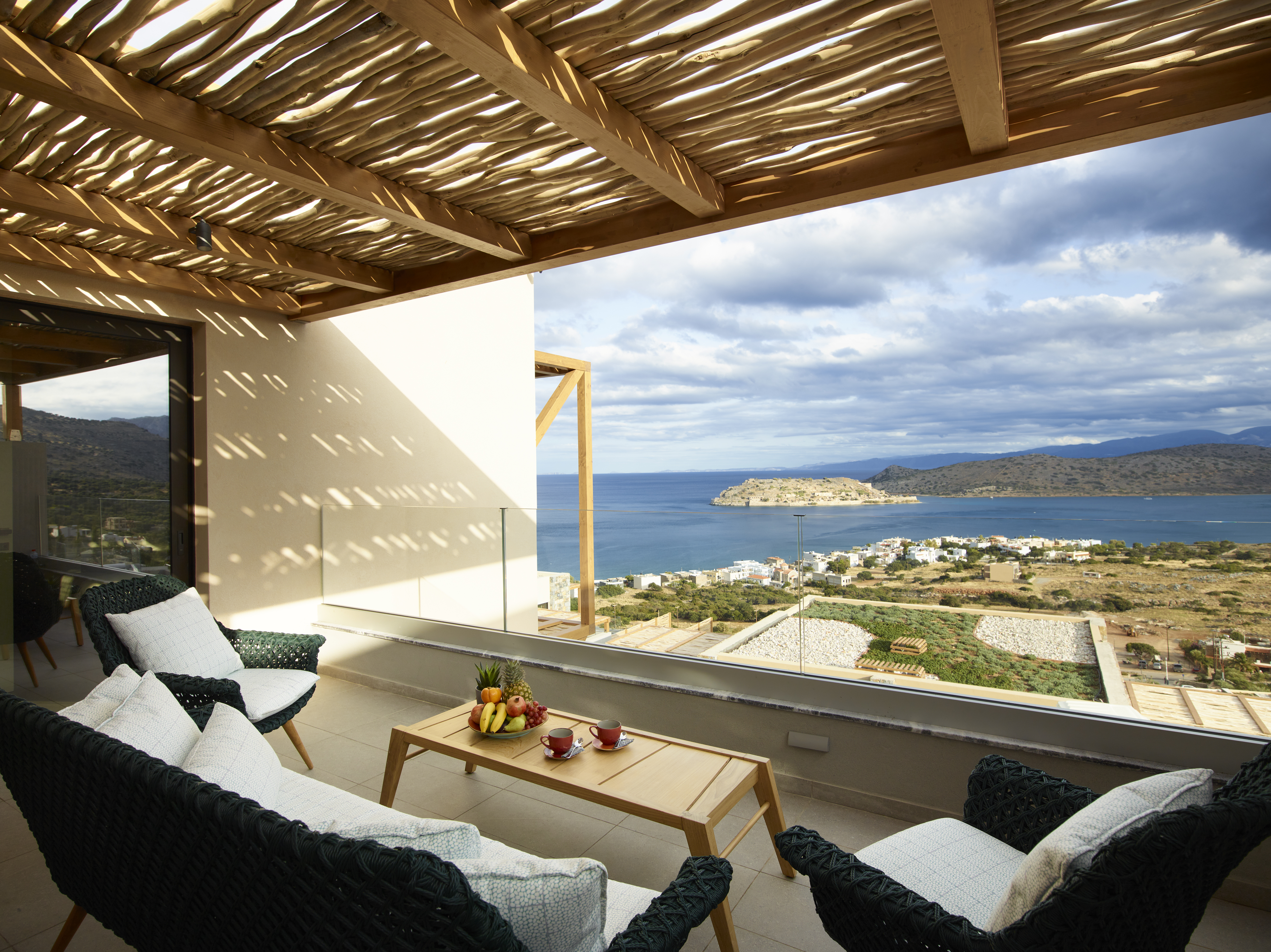23 deluxe two bedroom pool villa cayo terras boutique resort kreta