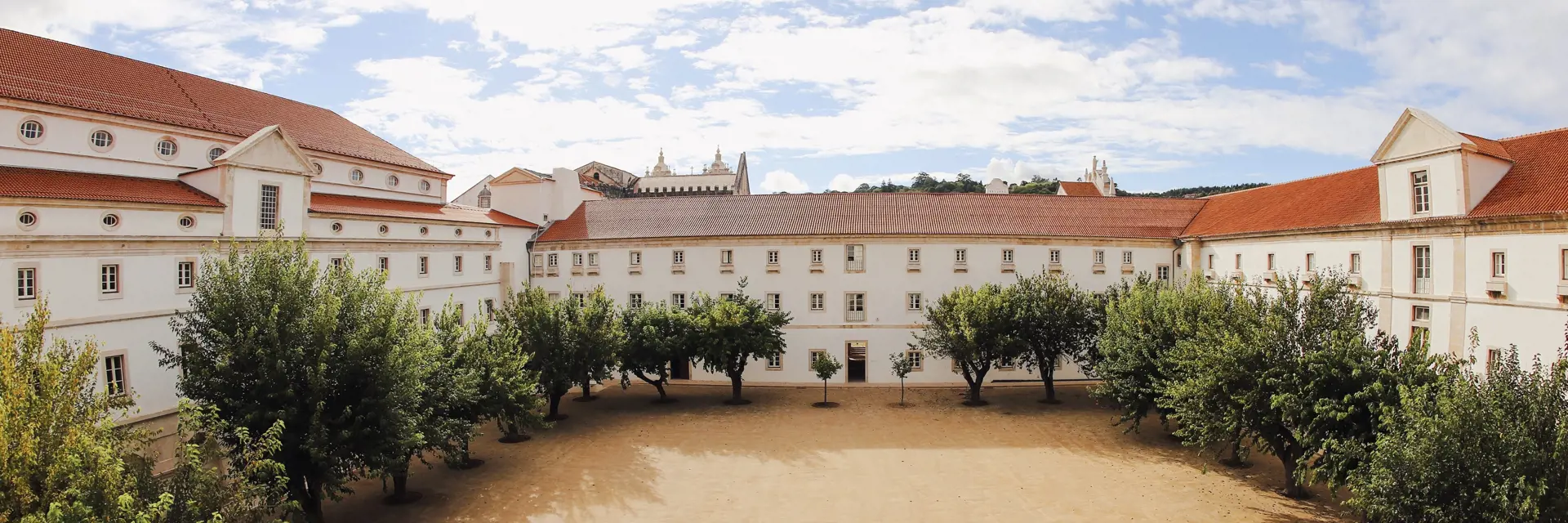 1 montebelo mosteiro alcobaca historic hotel claustro do rachadouro 1