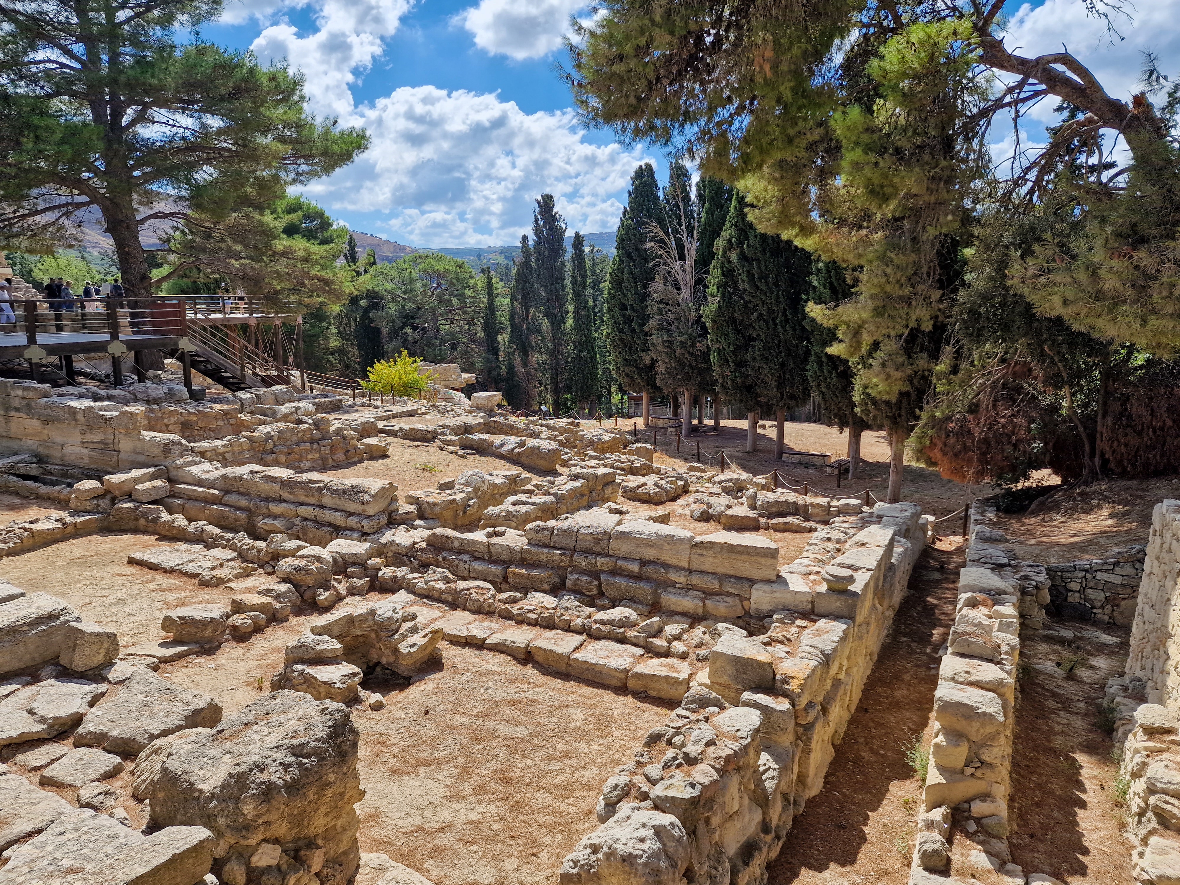 knossos palace