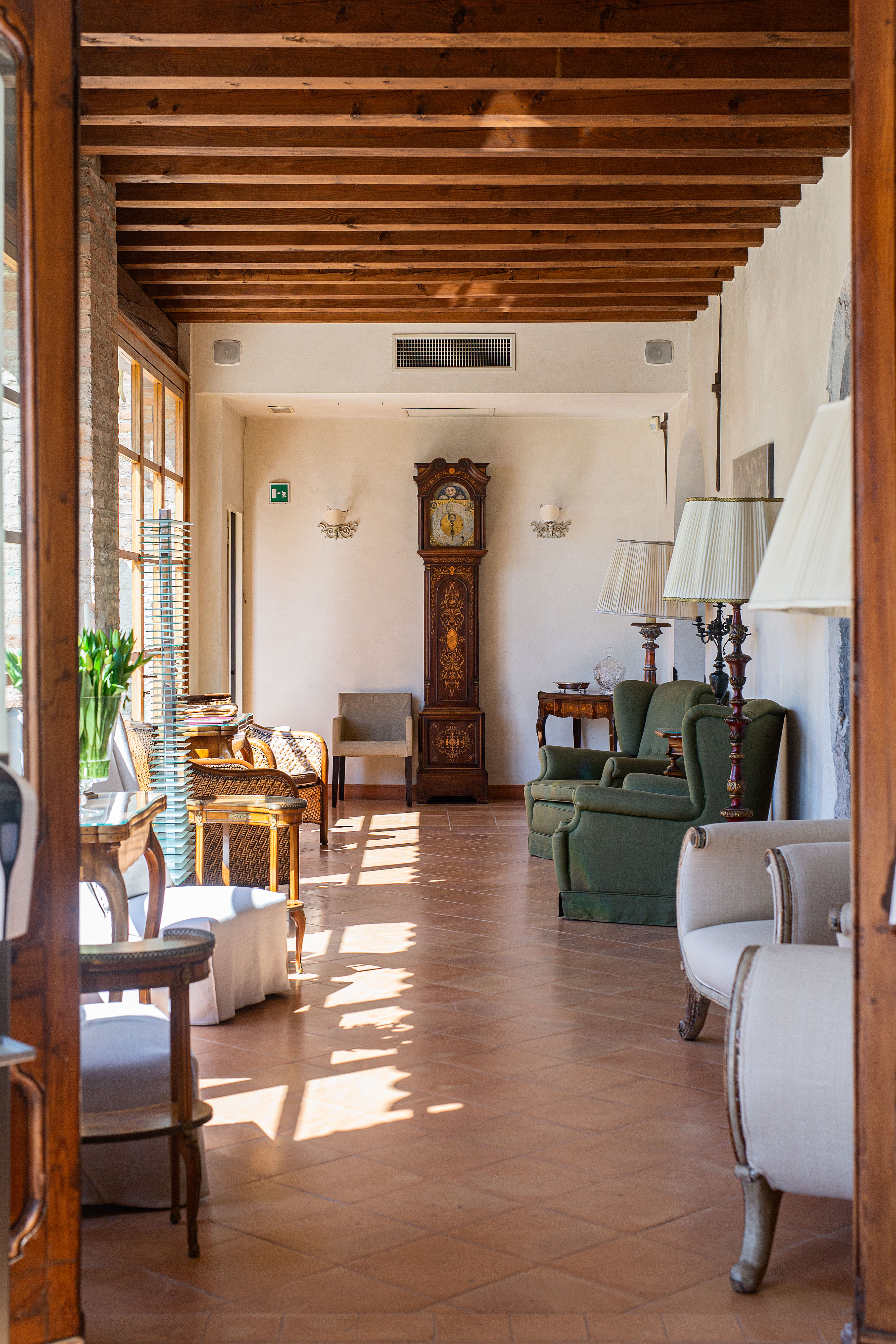 15 villa arcadio interior