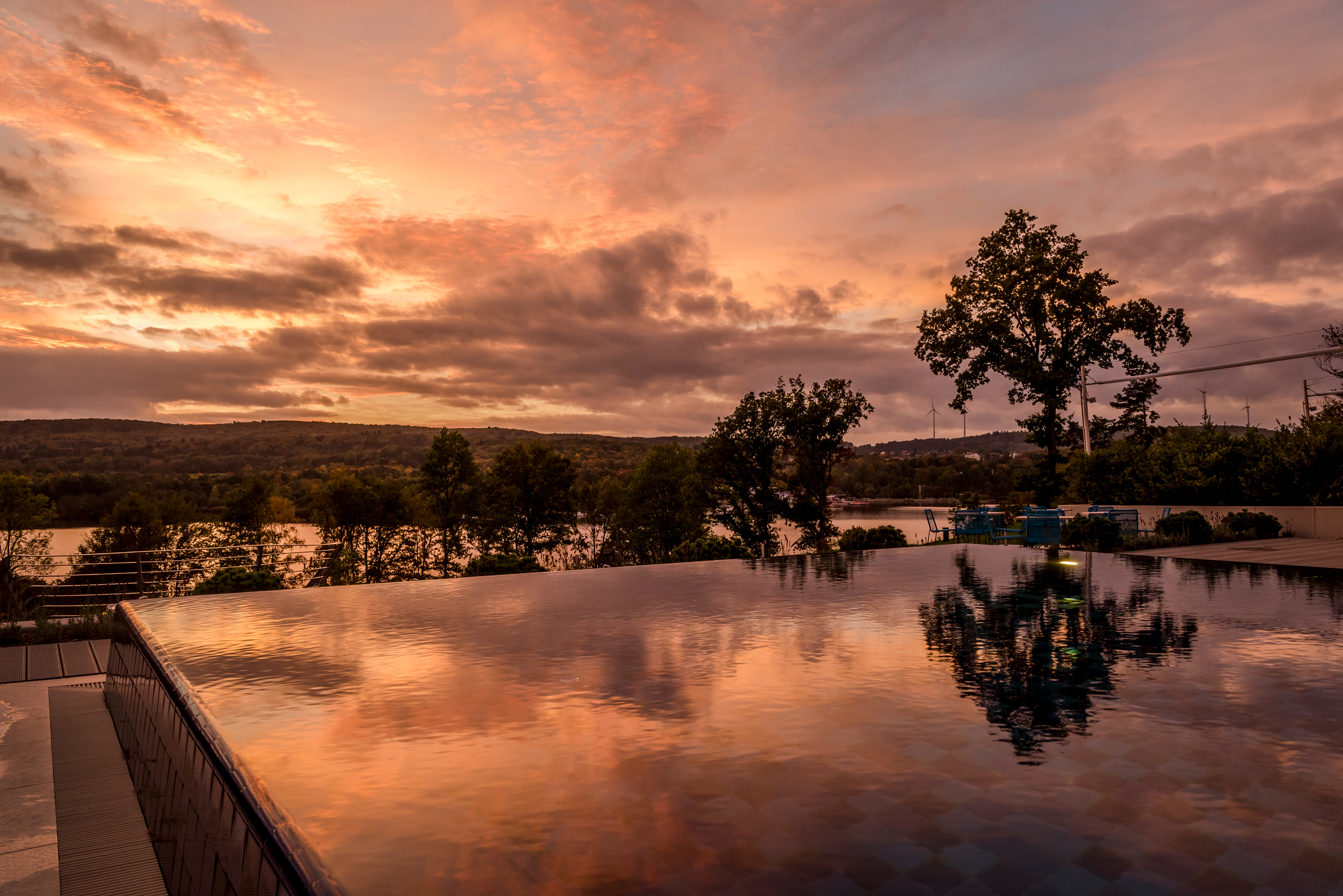 31 infinity pool seezeitlodge