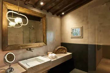 11 riva lofts suite bathroom