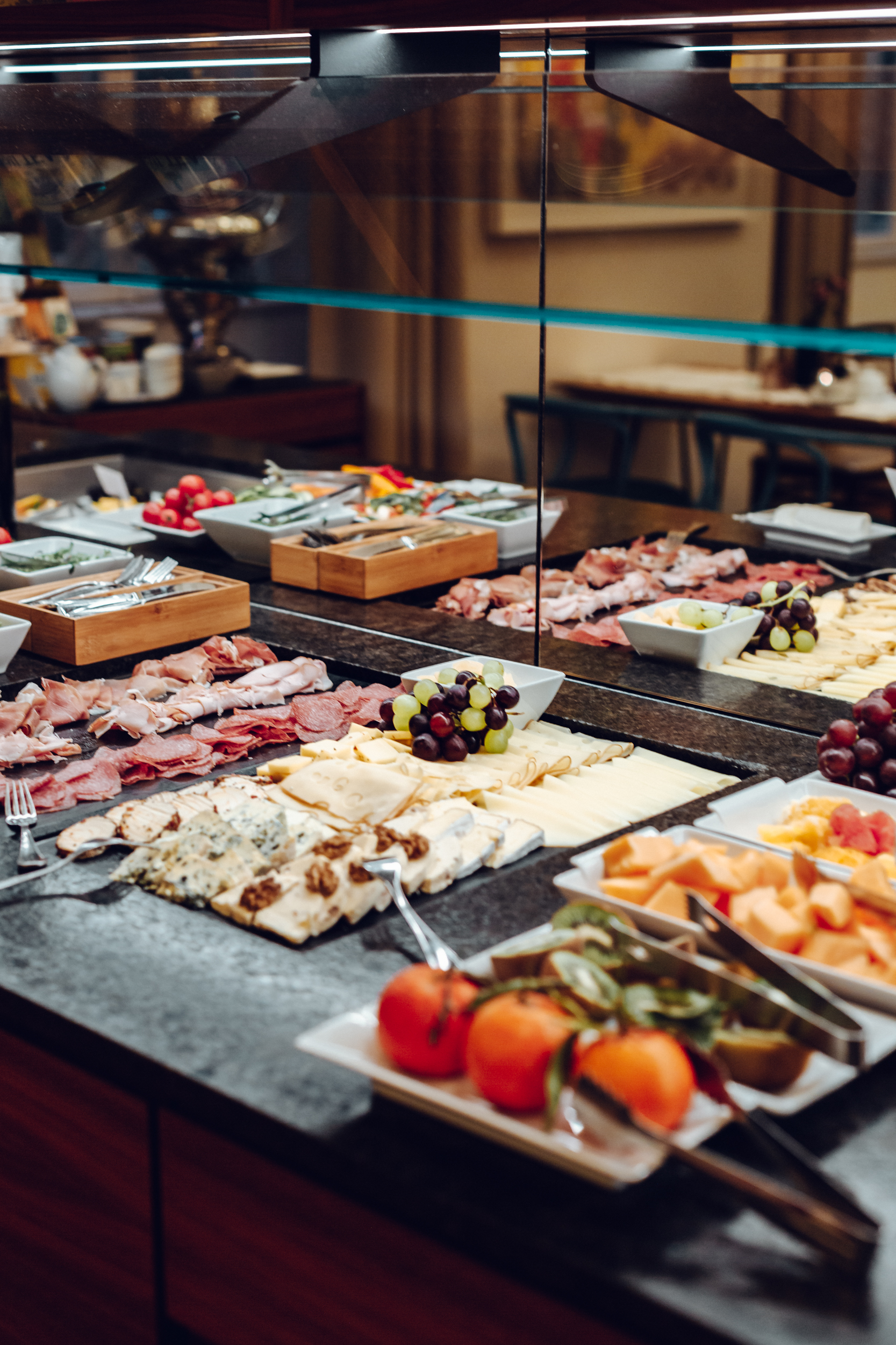 hotel altstadt breakfast 1