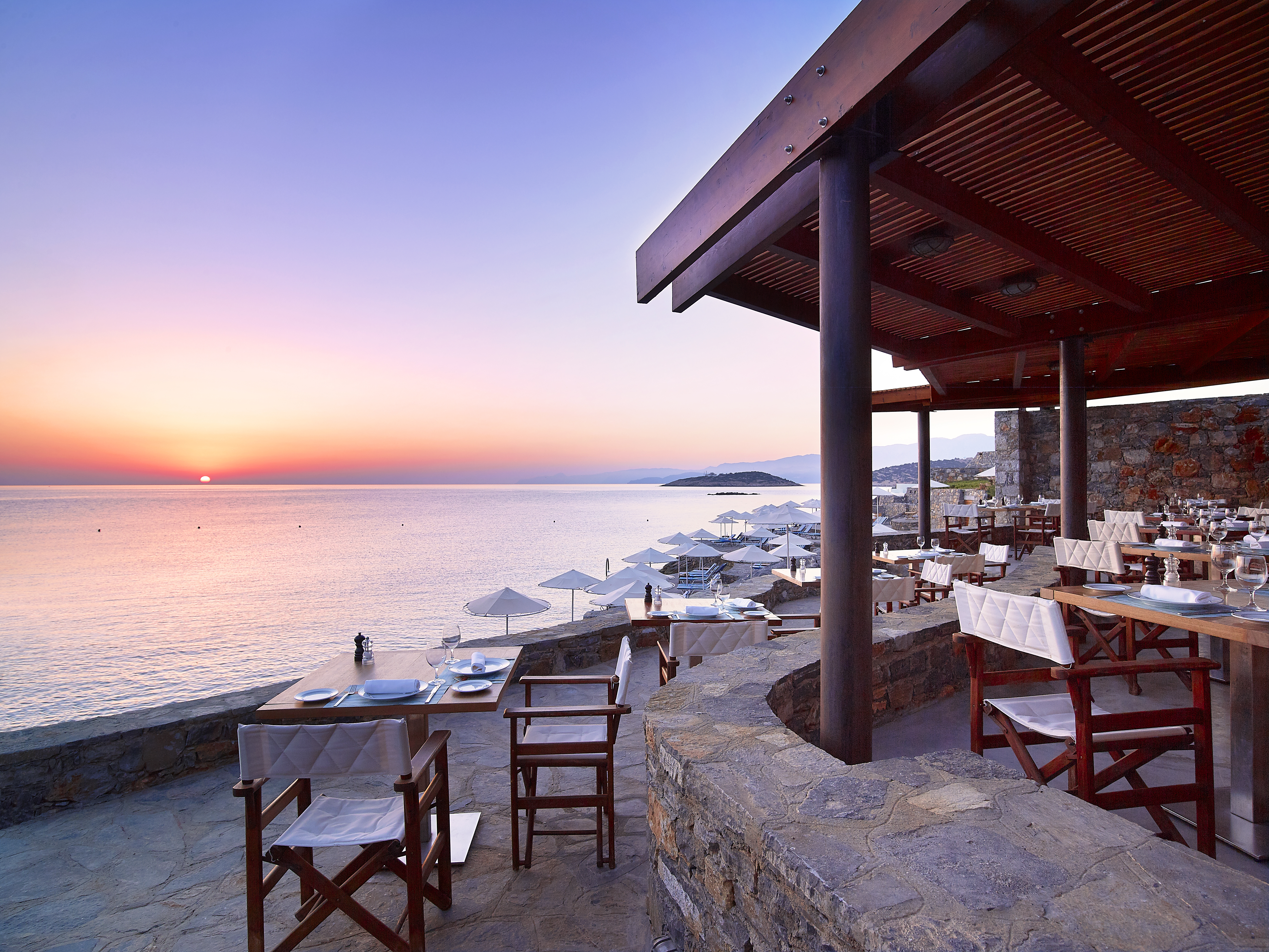 7 the blue bay beach restaurant