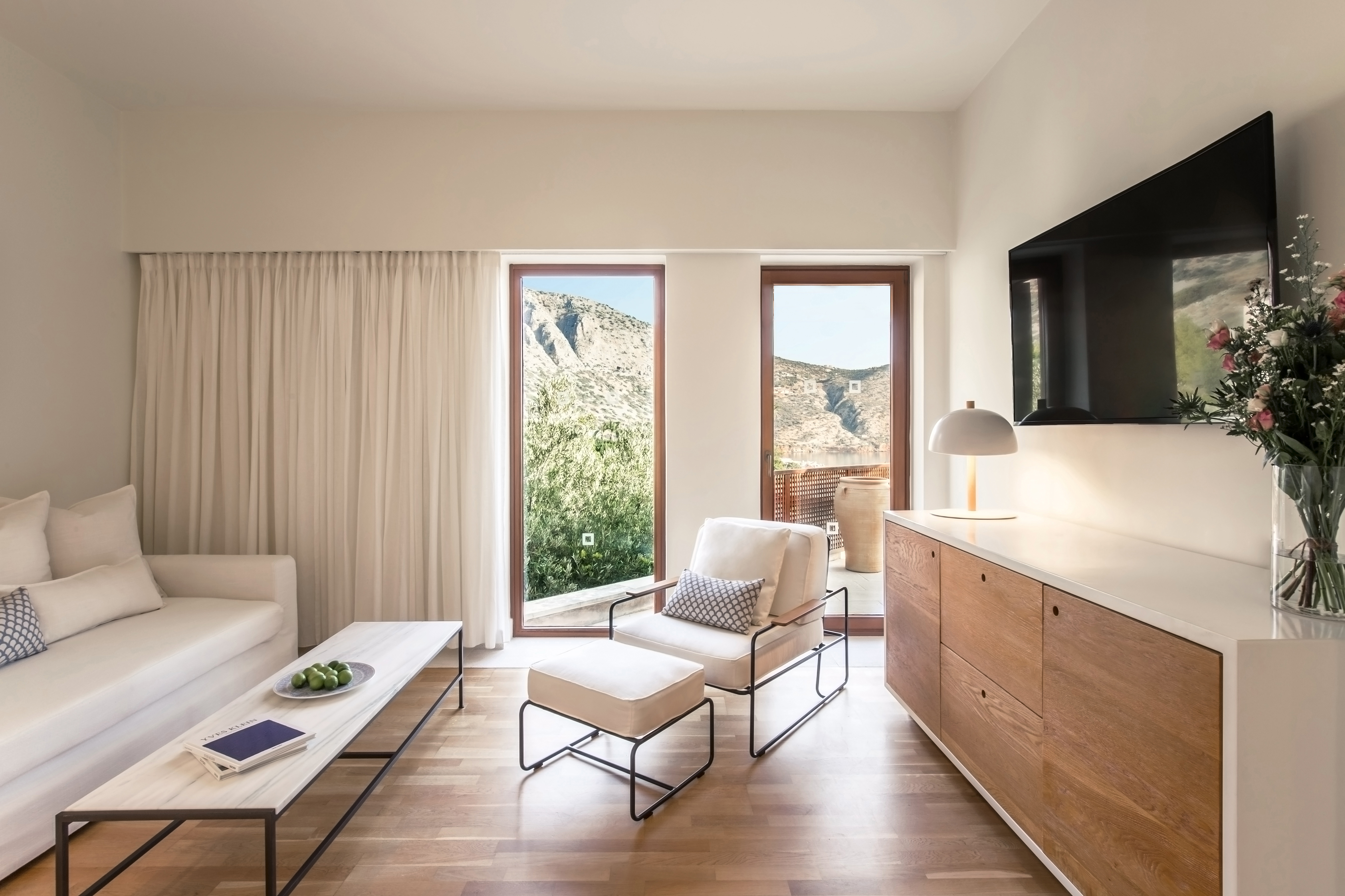 2315 deluxe suite sea view