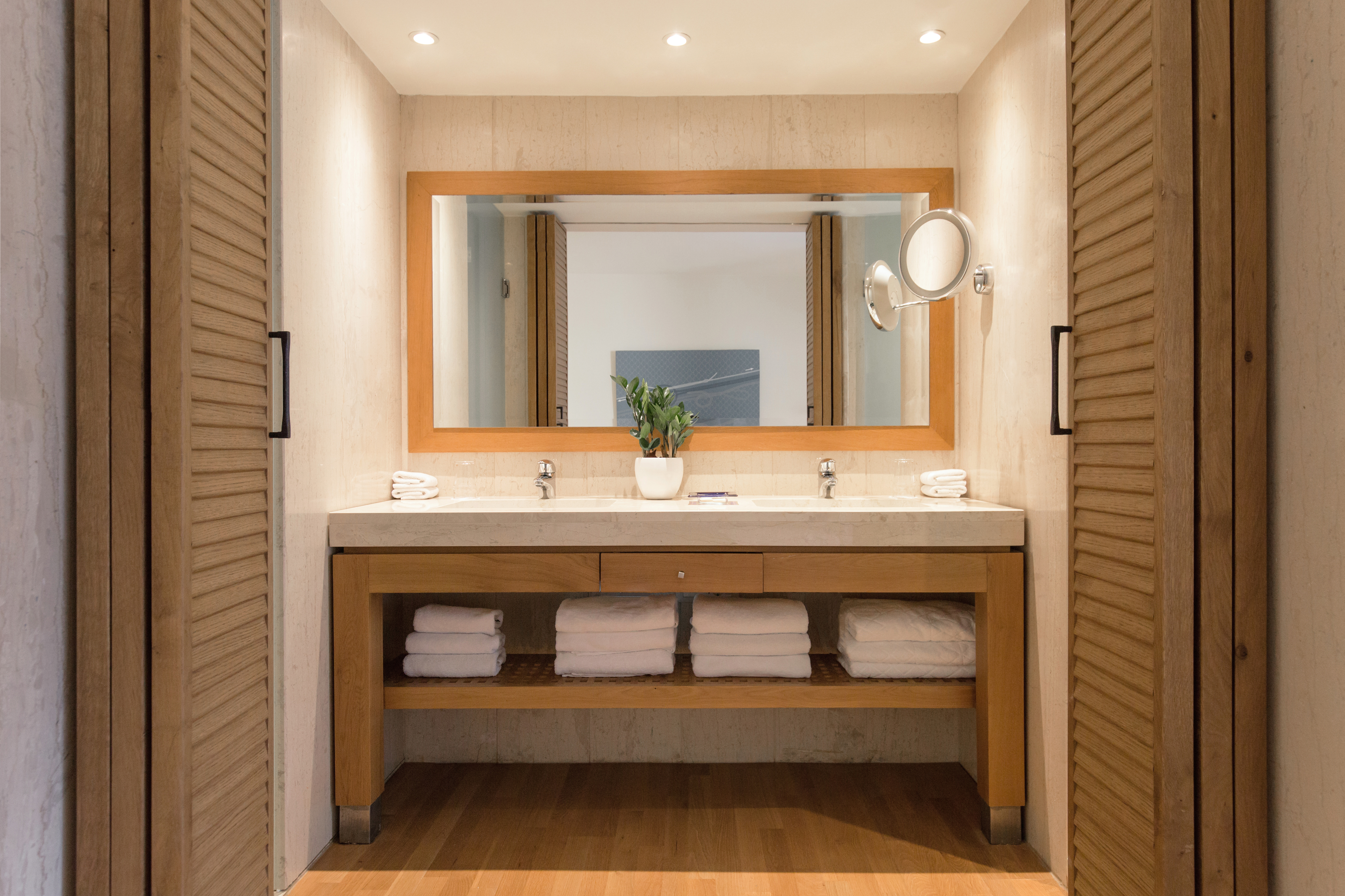 2340 phaea blue blue maisonette suite private heated pool