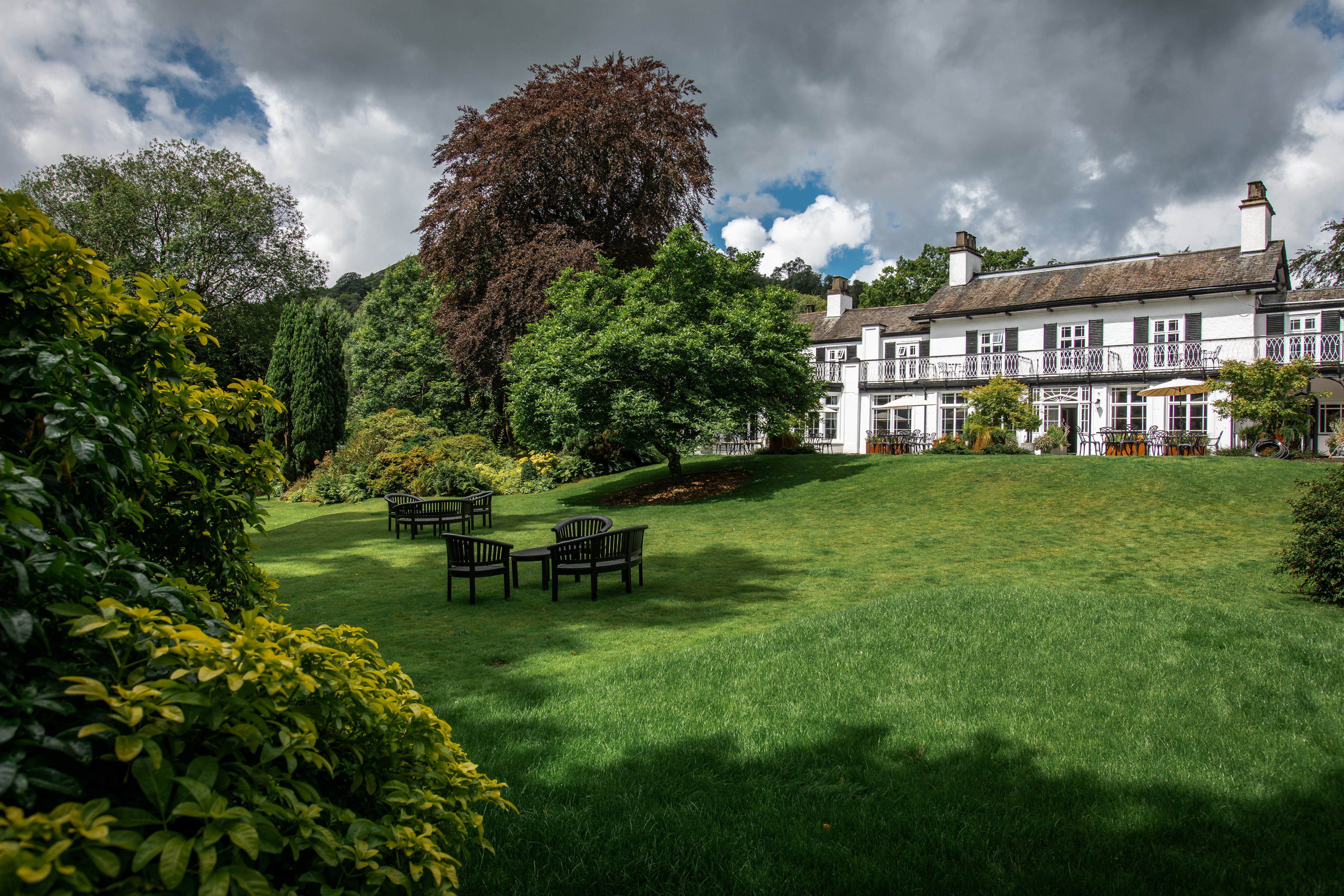 20 rothay manor garden