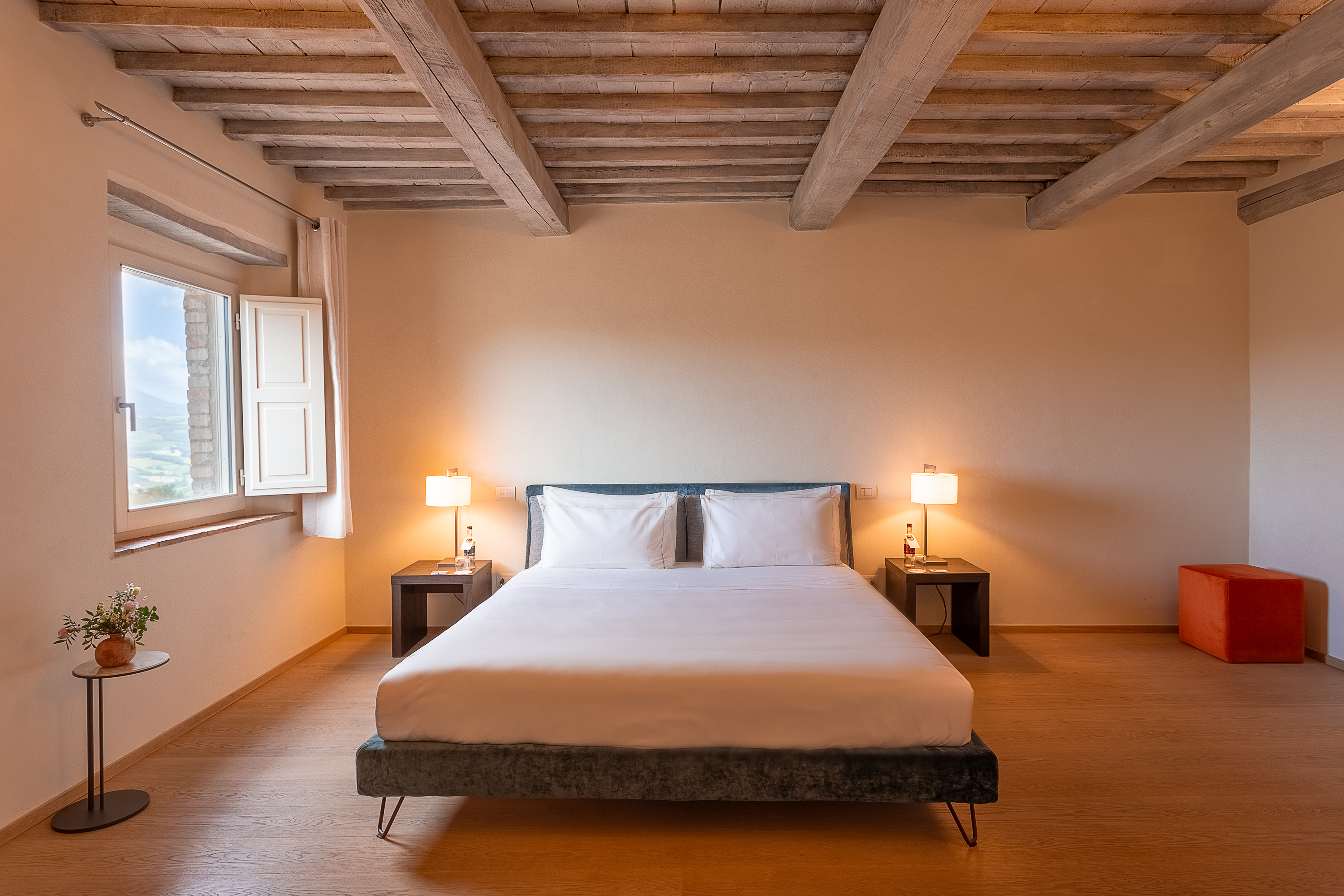7 junior suite room