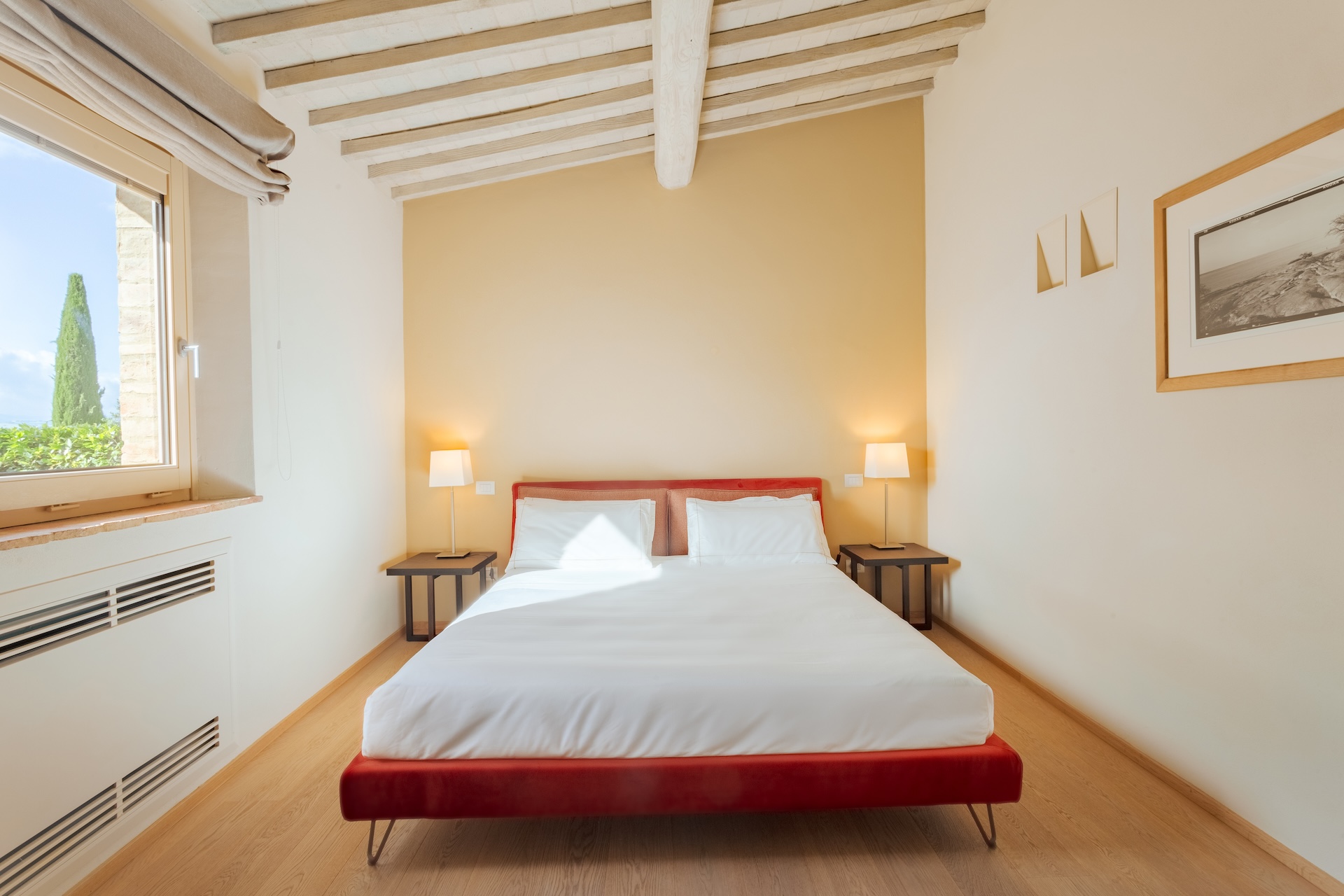 12 suite bedroom