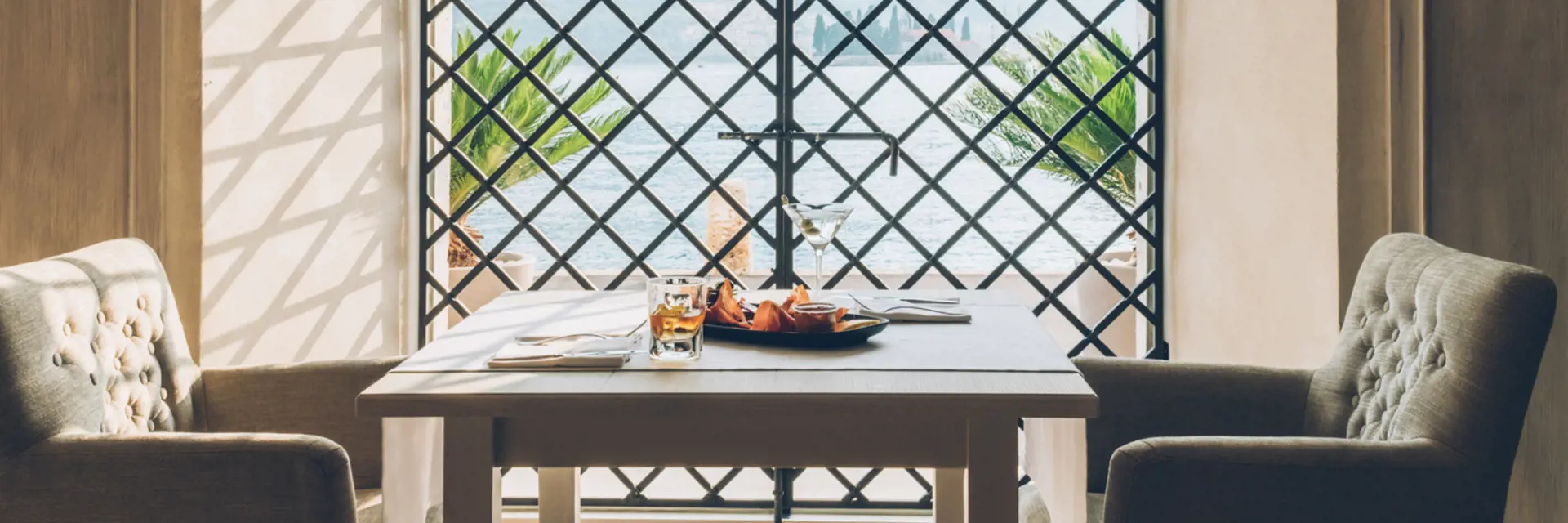 banner restaurant