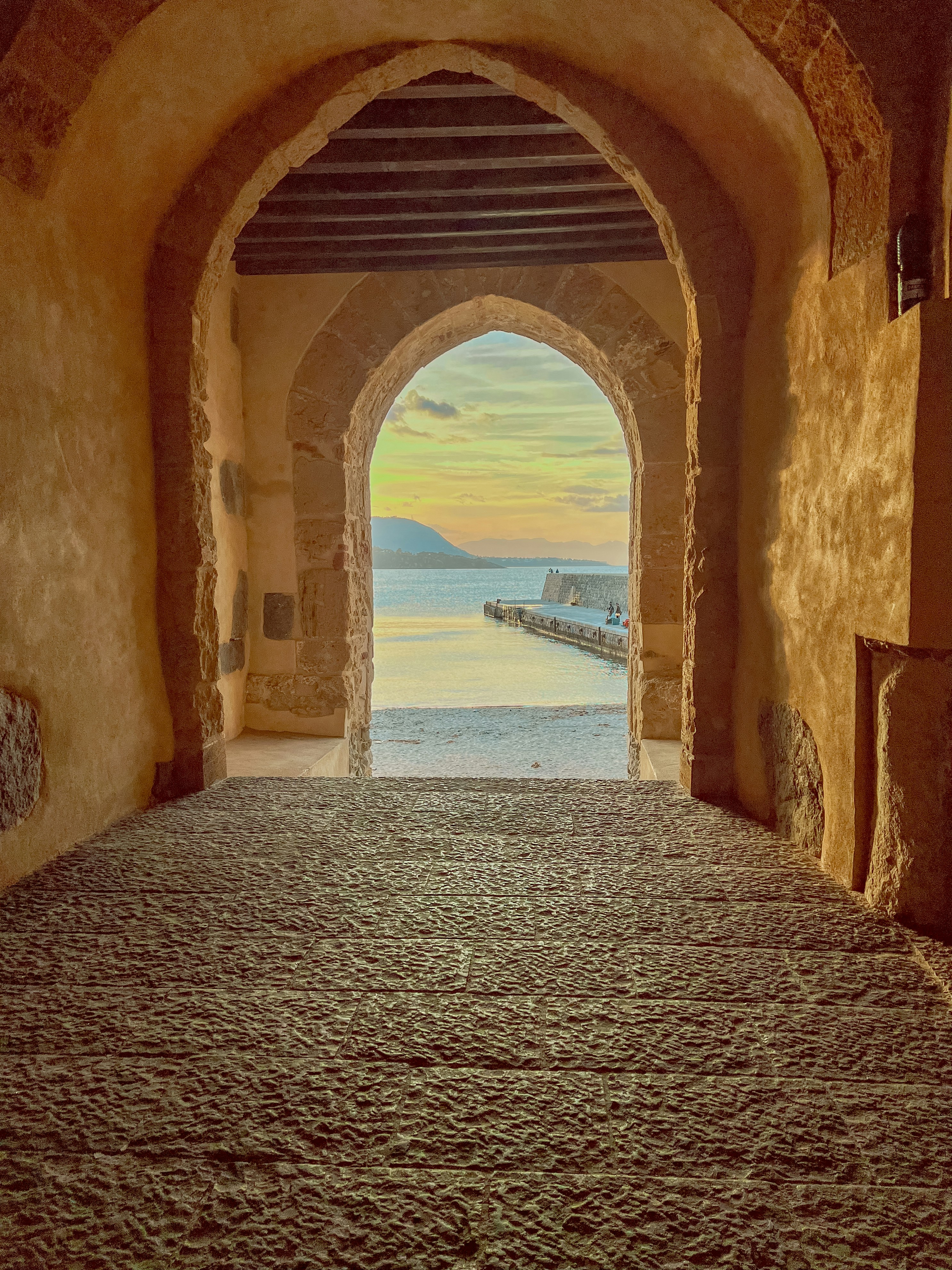 cefalu tunnel