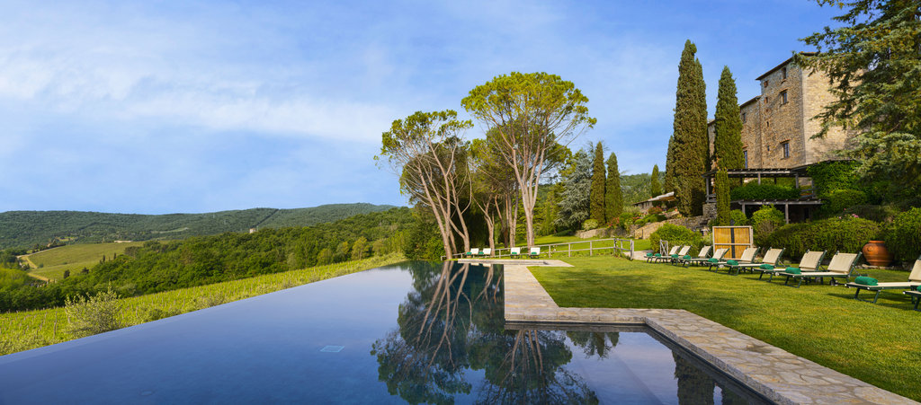 4 pool castello di spaltenna
