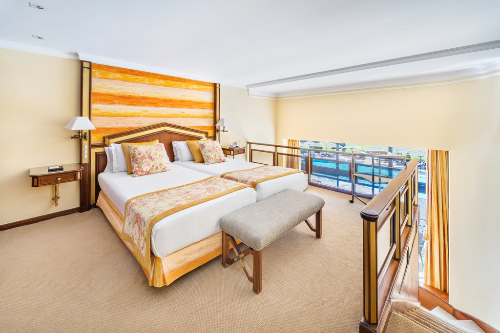 6 garden duplex suite bed