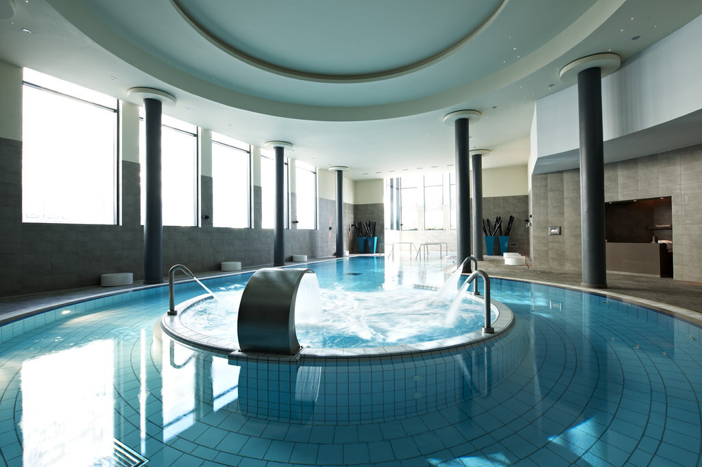 dynamic pool spa
