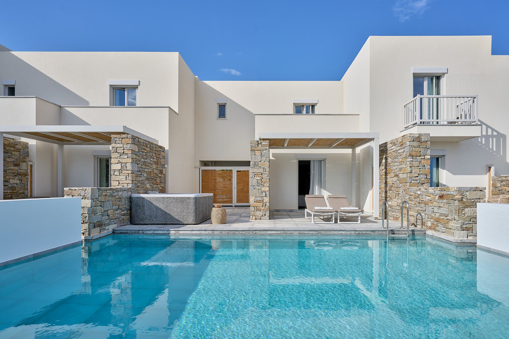 10 honeymoo suite private pool sea view with jacuzzi outside