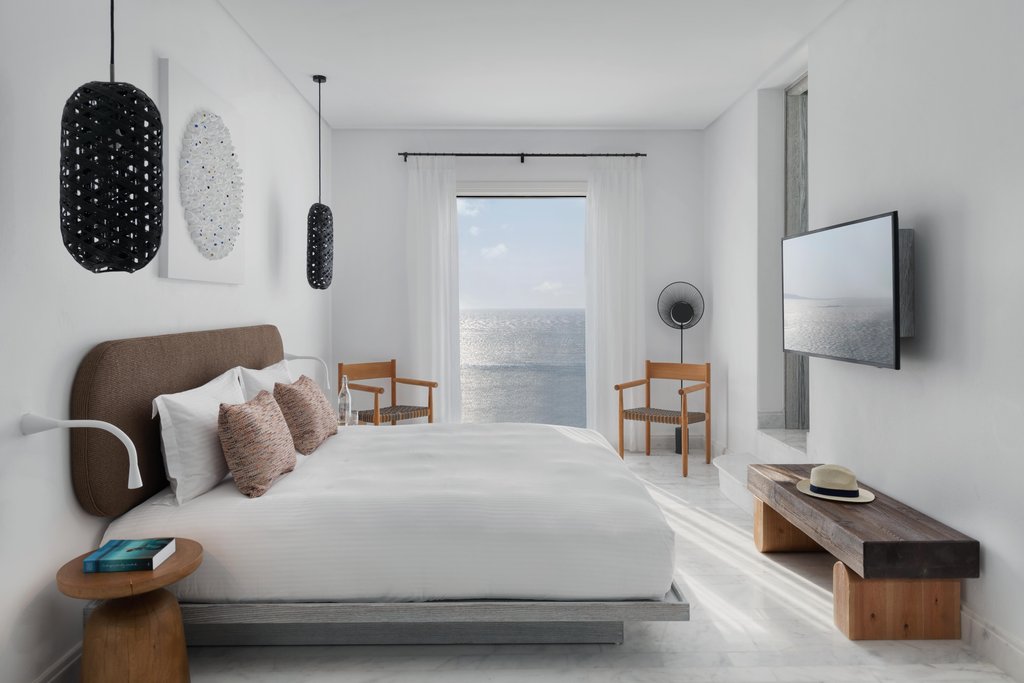 4 galaxy sharing pool suite bedroom