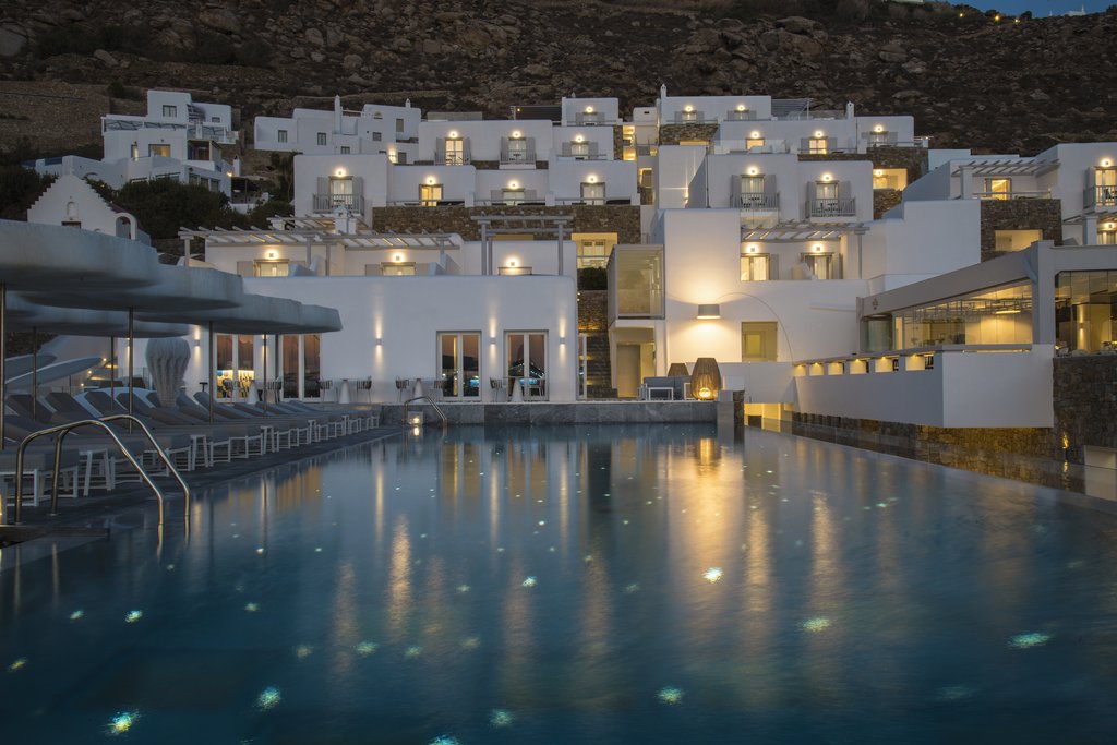 mykonos riviera evening