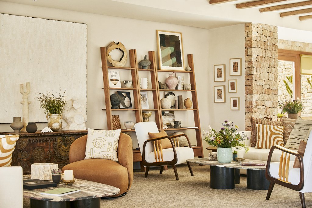 lounge inside