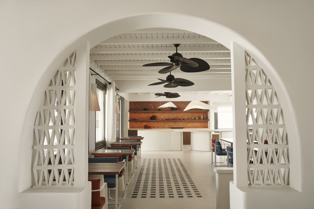 restaurant inside