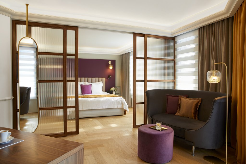 penthouse suite