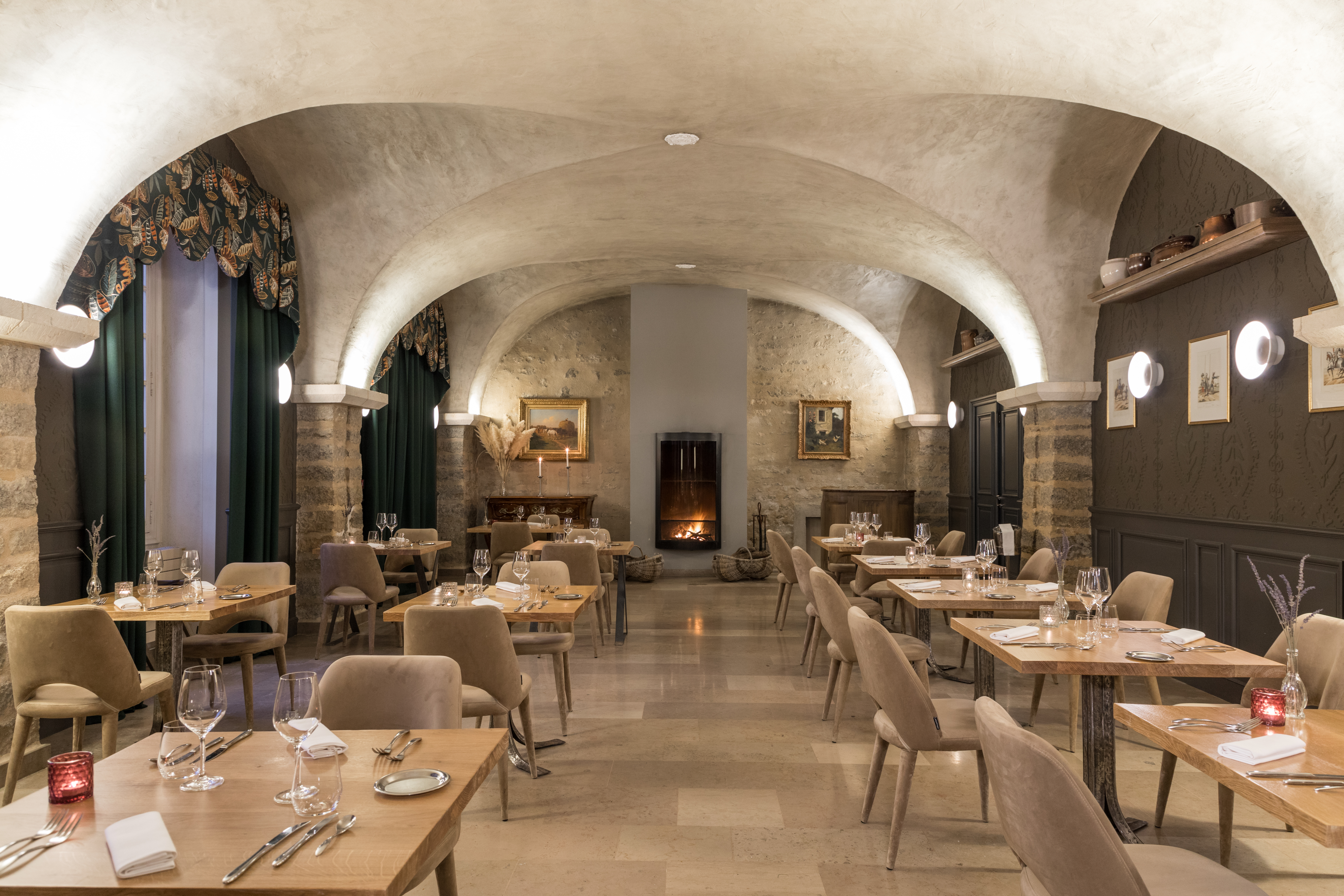 restaurant