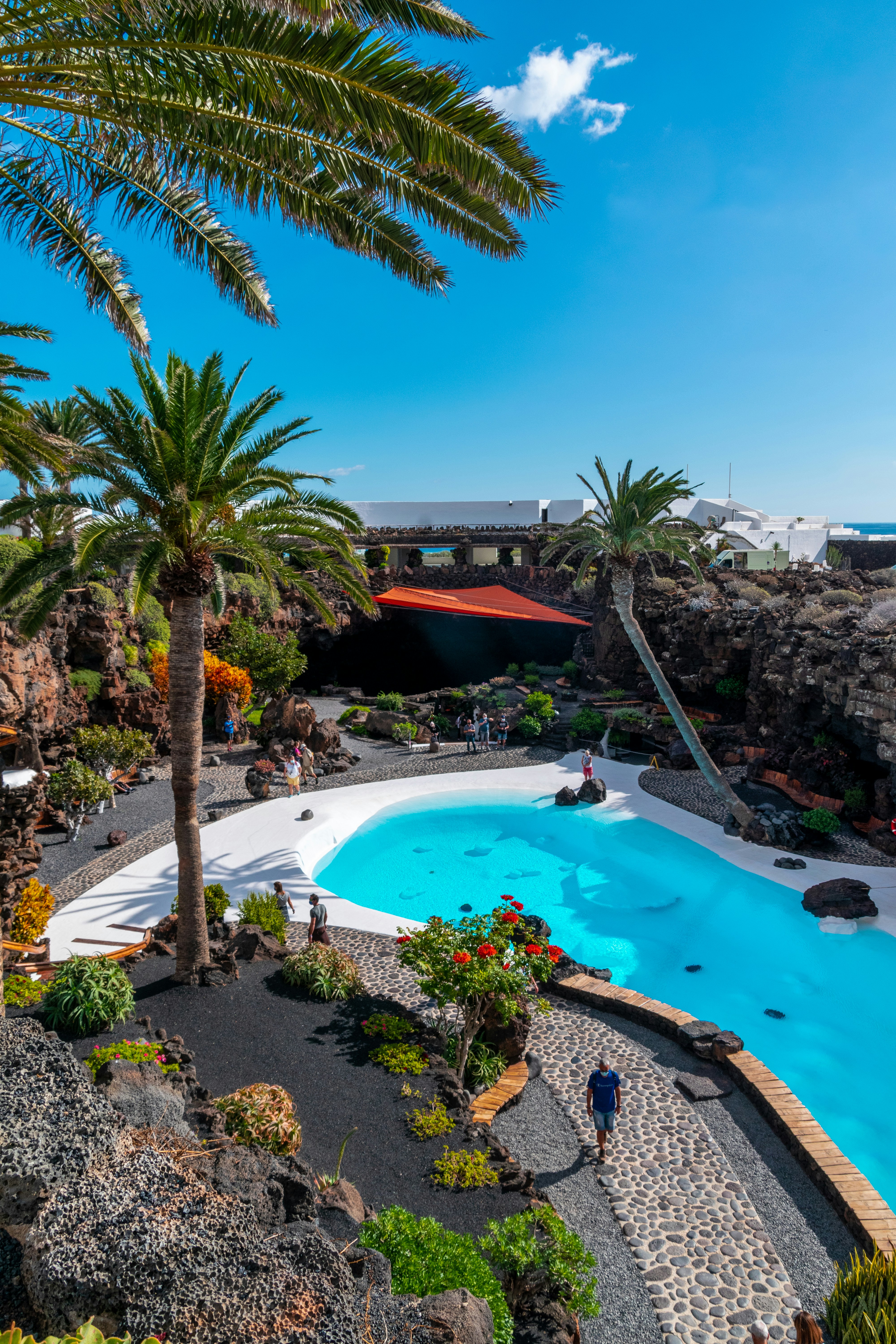 jameos del agua punta mujeres lanzarote