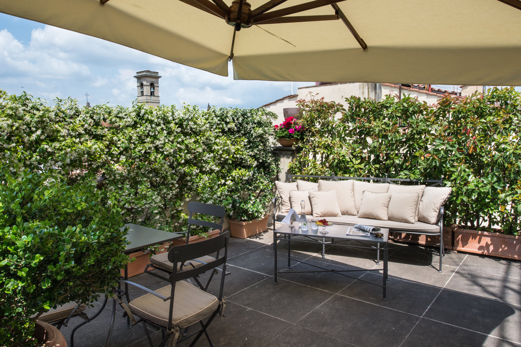 13 suite terrace