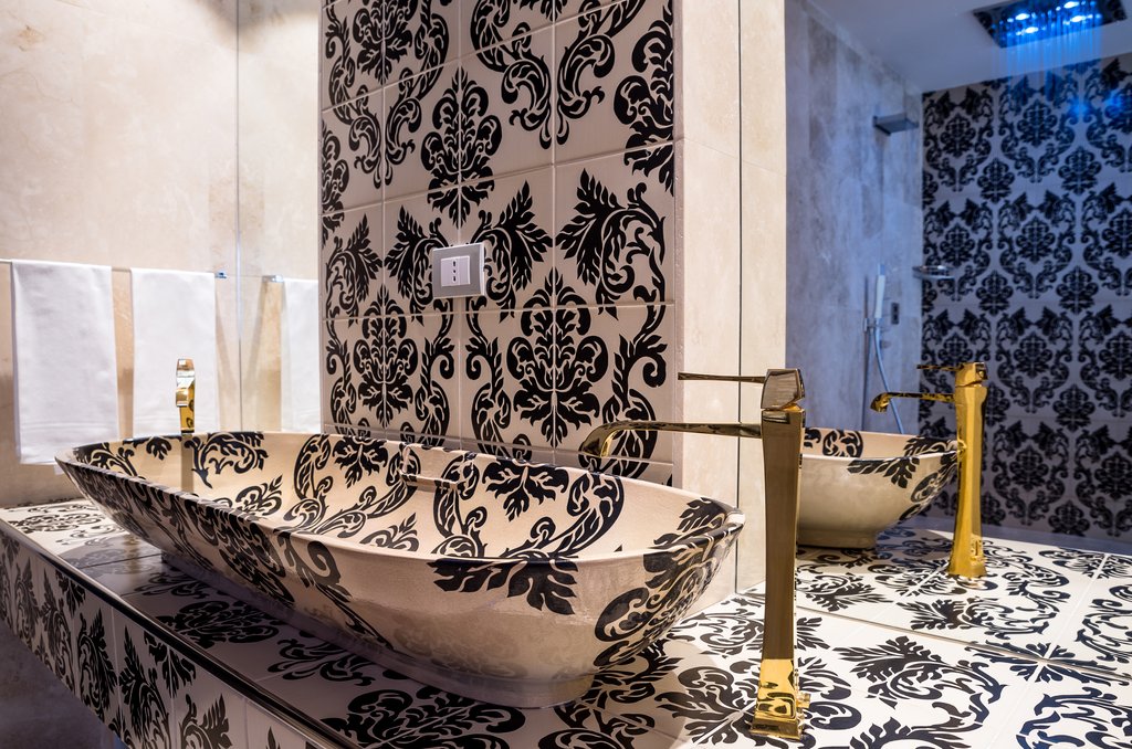 suite feudo bathroom detail