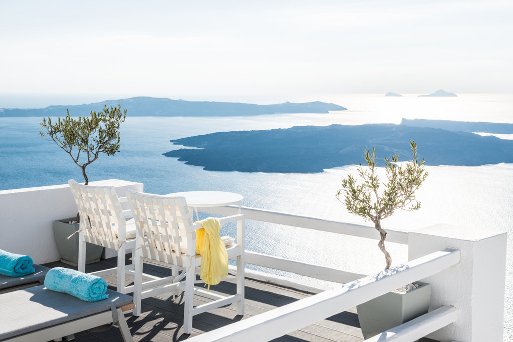 view sun deck close detail