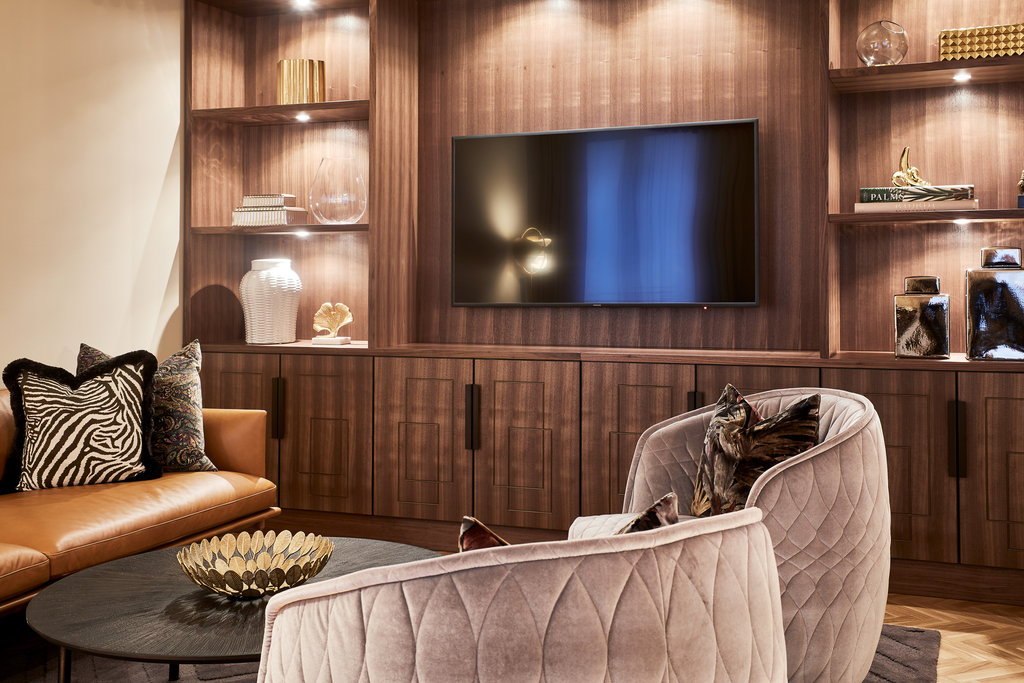 bank heritage suite living room