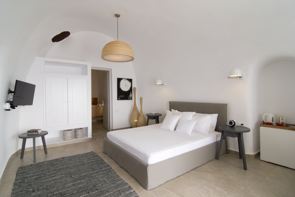 absolute suite bed