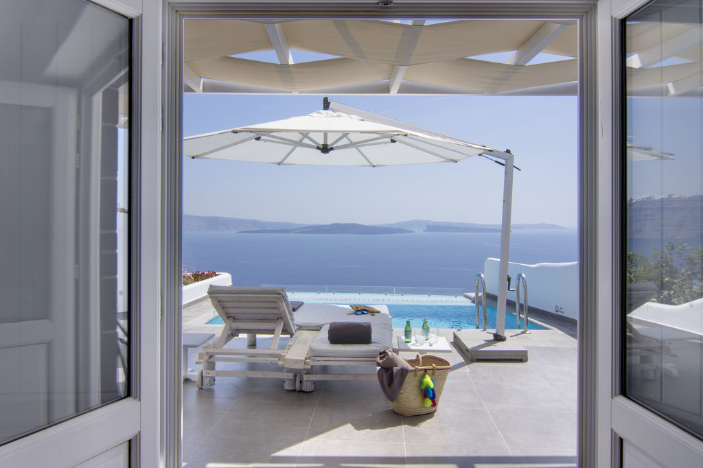 honeymoon suite outdoor