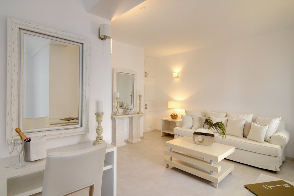 junior villa living room