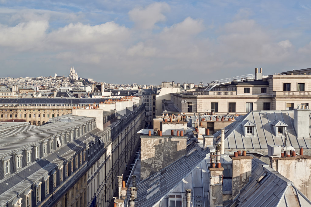 eiffel tower suite view