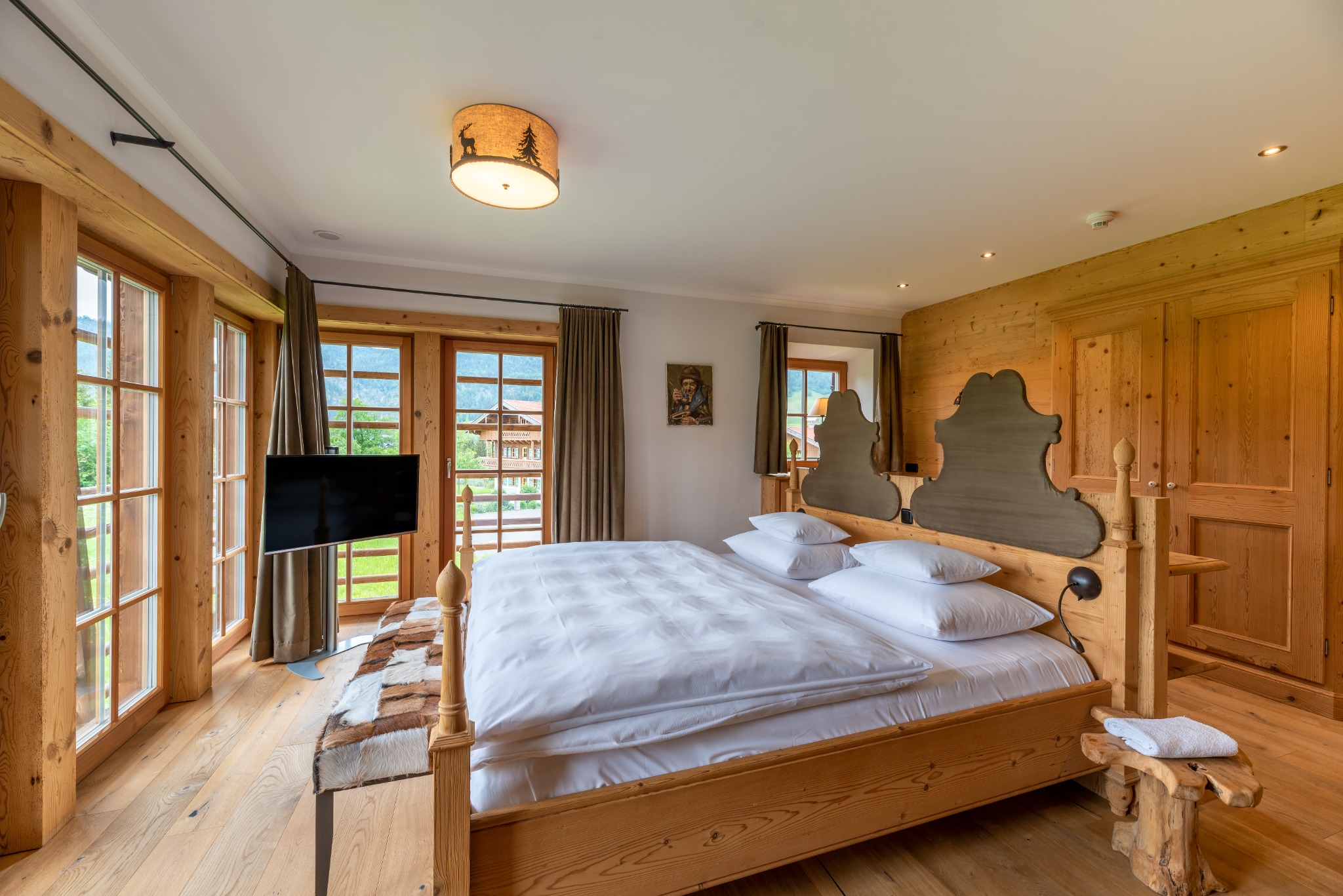 gut steinbag chalet slaapkamer met houten details caractere