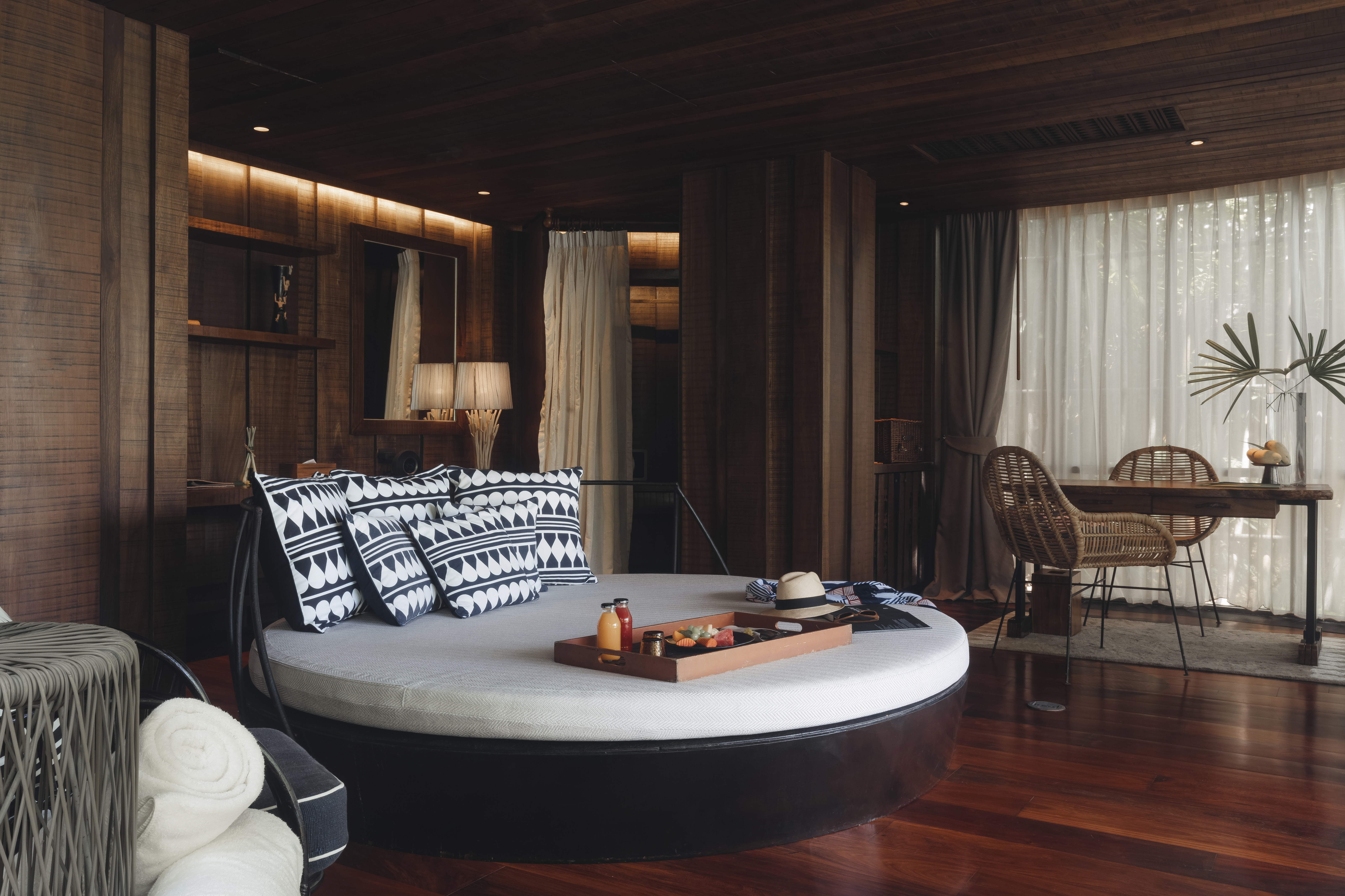 keemala tree pool house living area 2
