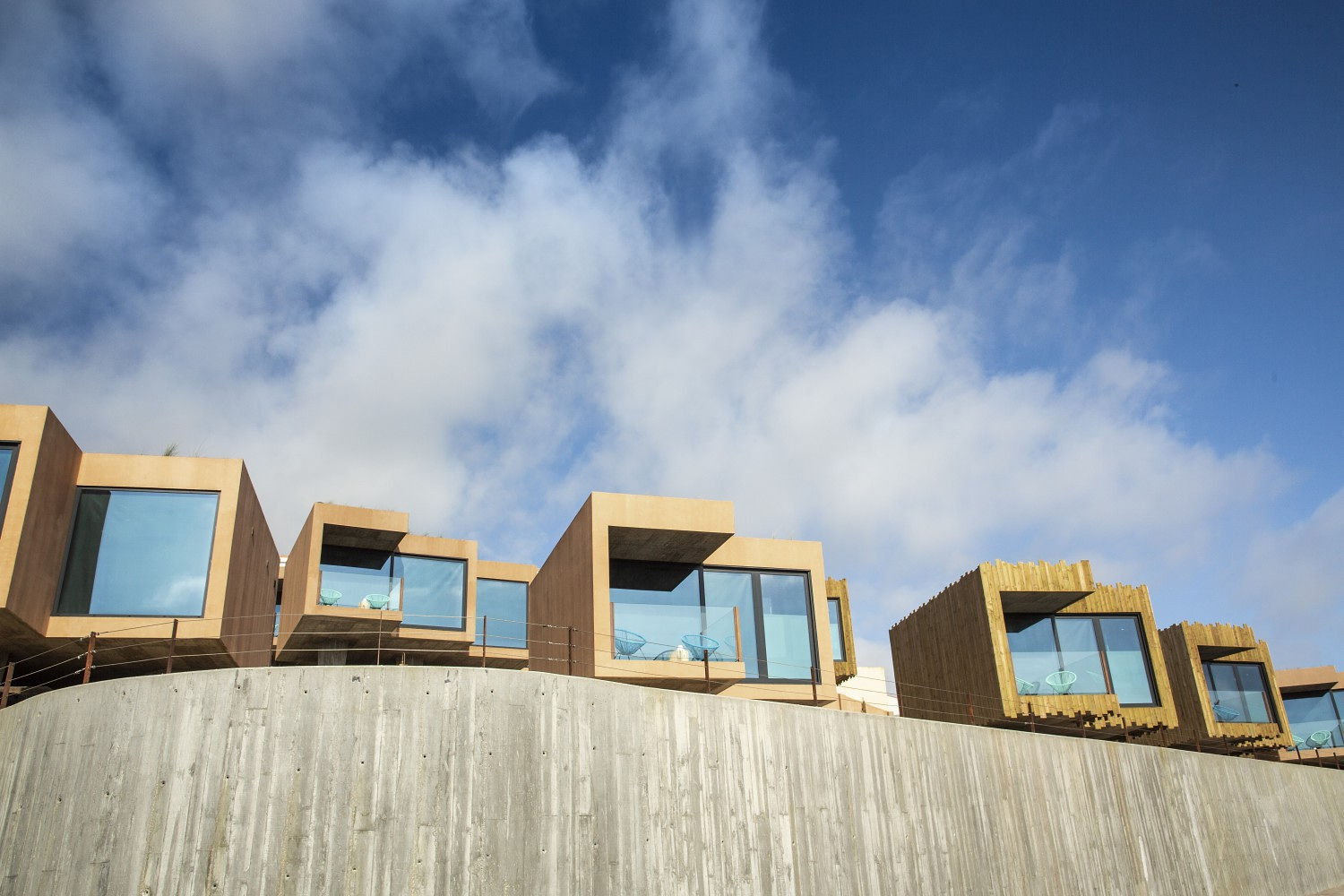 05 building exteriors