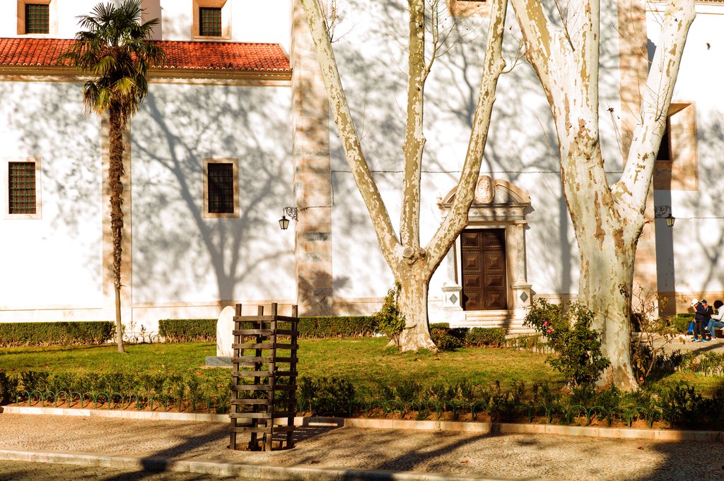 2 exterior