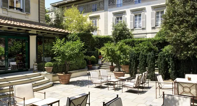 Hotel Regency