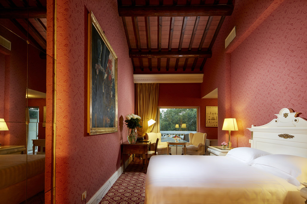 20 terrace suite bedroom
