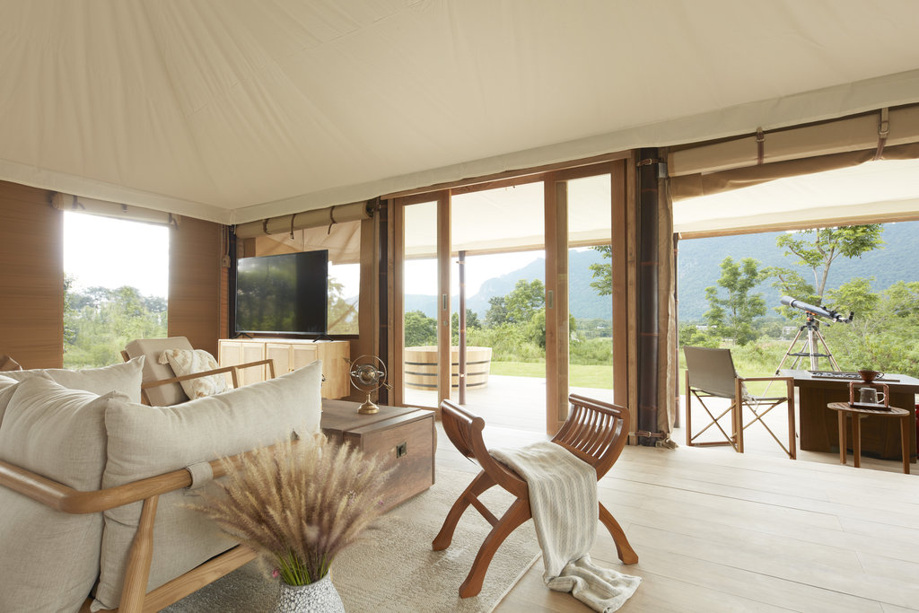 3 glamper suite one bedroom 3