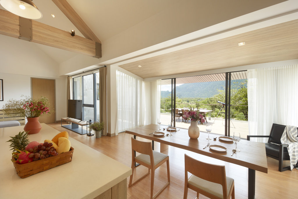 19 home haven pool villa living room 2