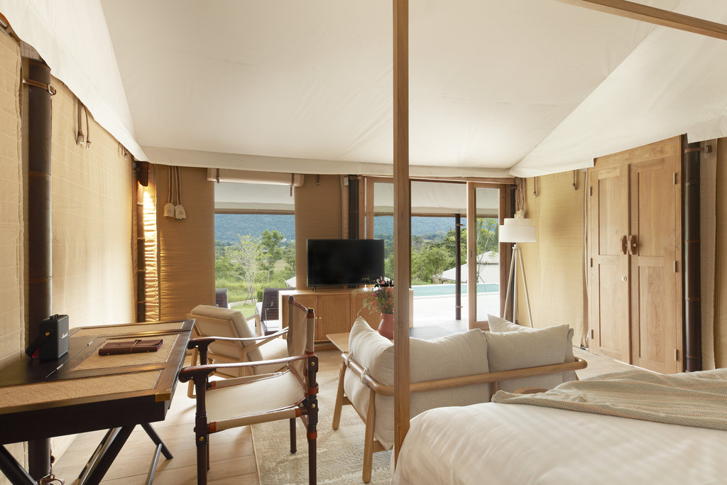 22 glamer suite