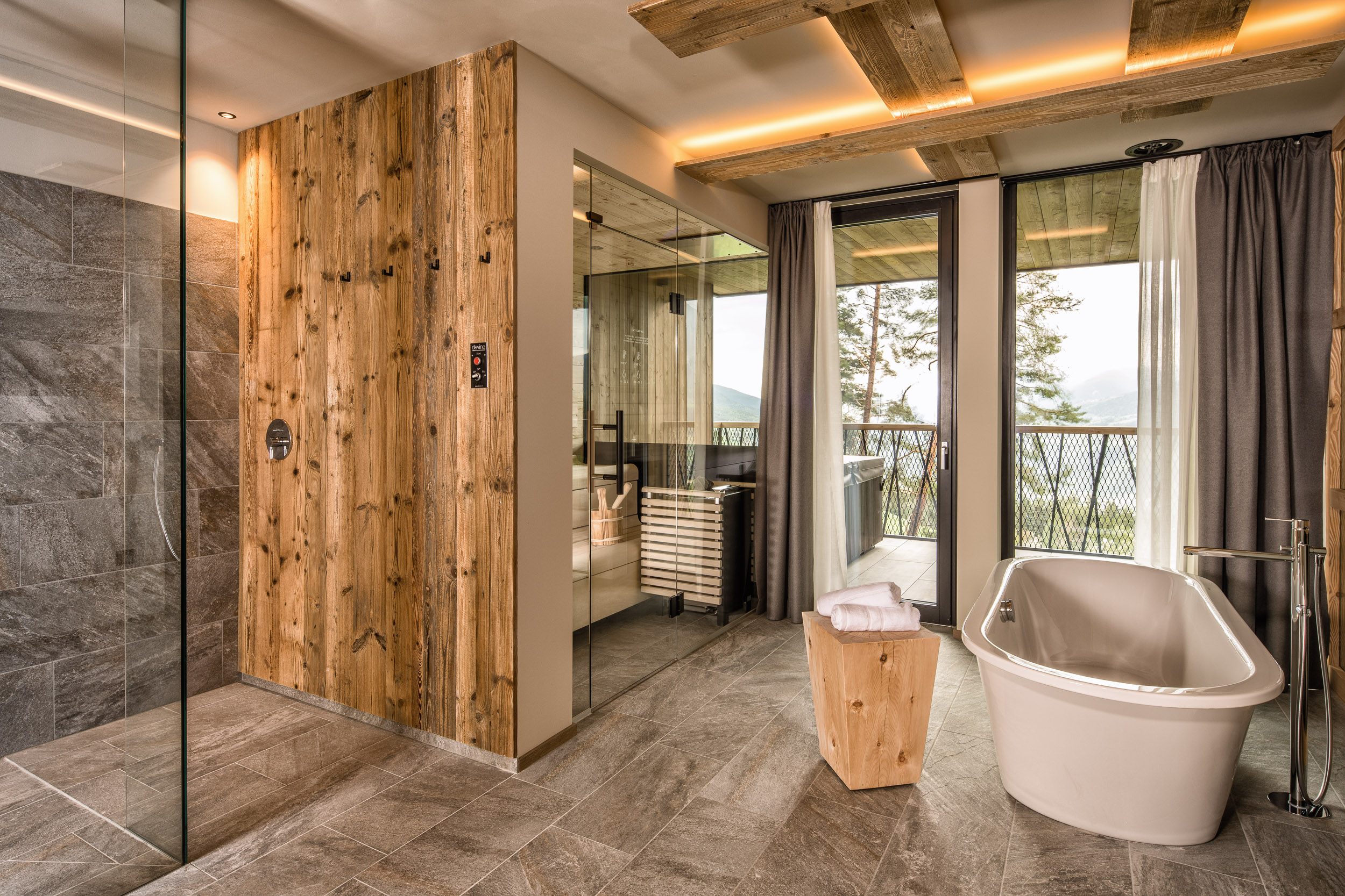 my arbor treetop suite bathroom bp