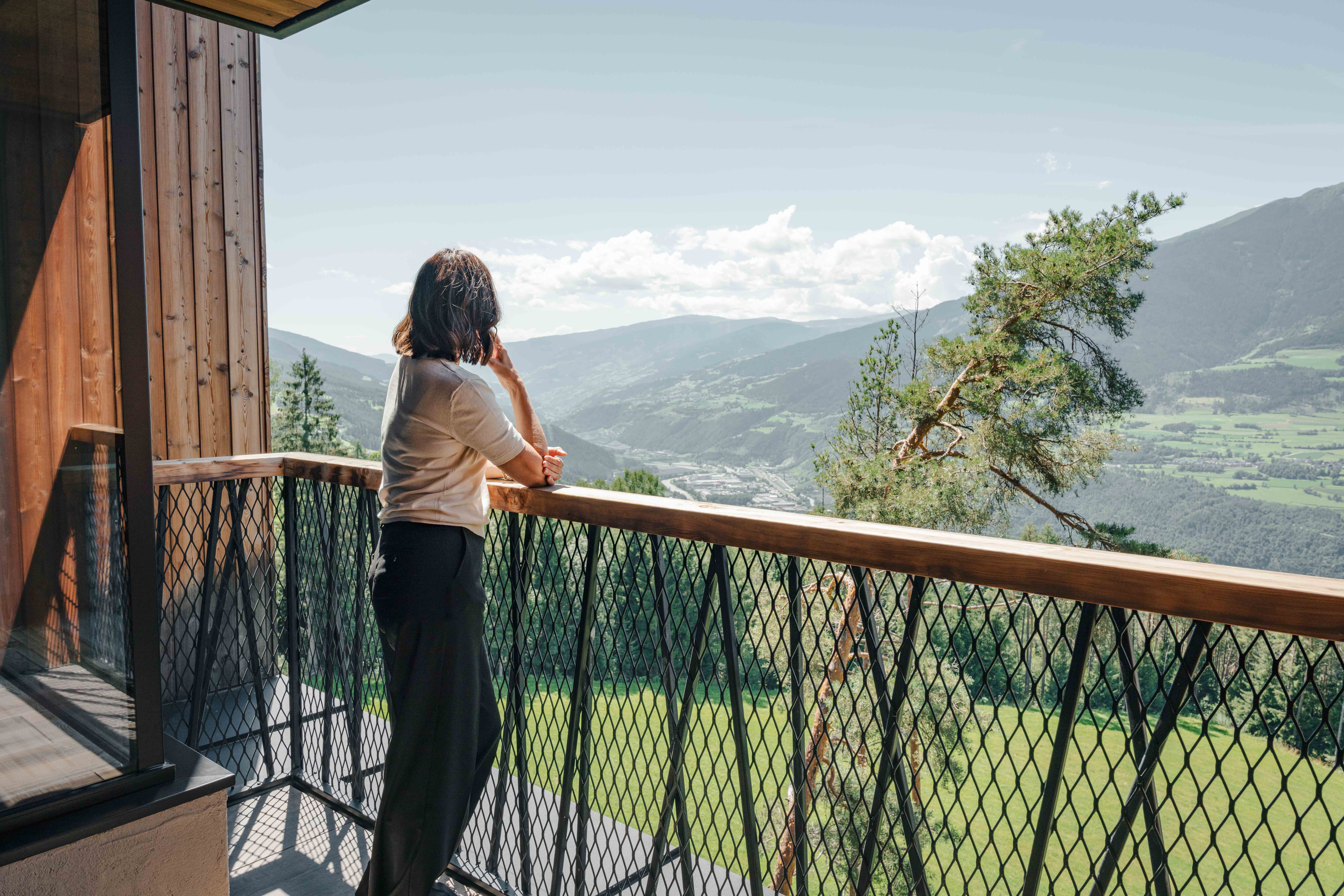 myarbor balcony view  jp