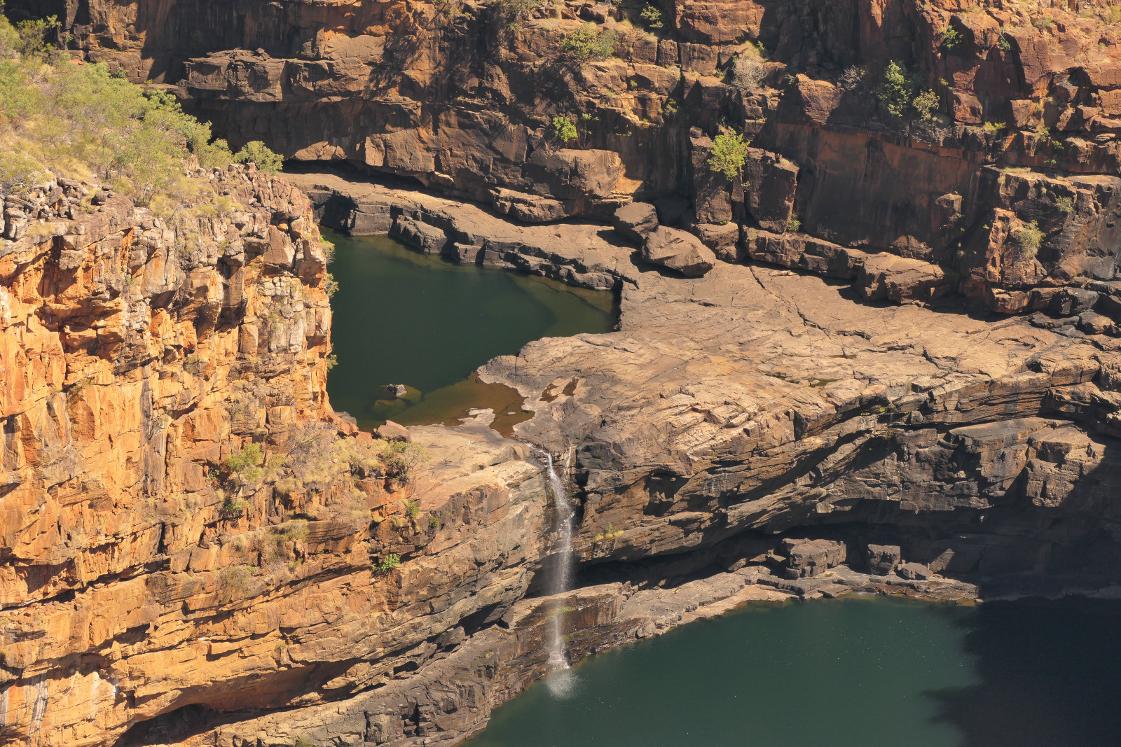 l1001254 r120719 broome darwin kimberley emblematique ponant nick rains